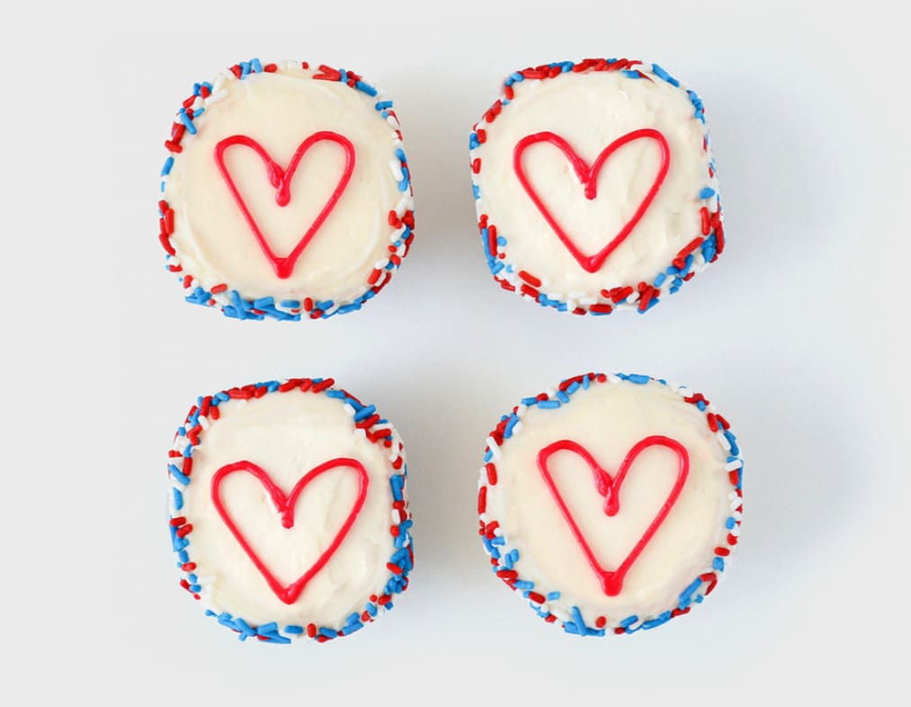 SusieCakes is donating 100 percent of all net proceeds from their Texas Flood Support Cupcakes to Kerrville Pets Alive! and the Community Foundation – Kerr County Flood Relief Fund.